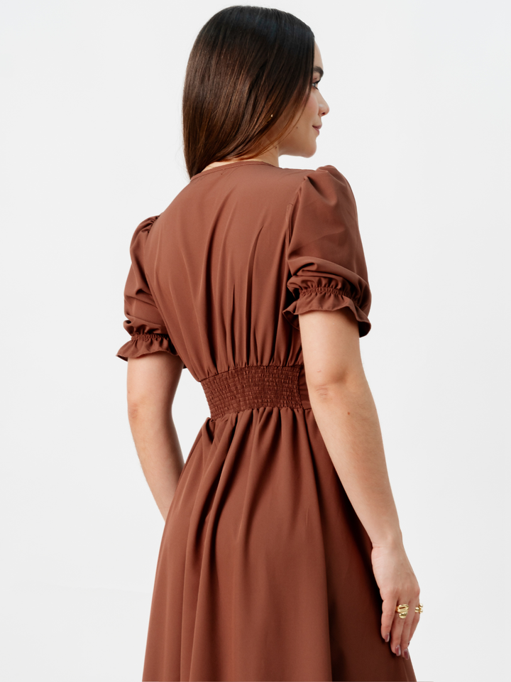 VESTIDO CASUAL LARGO THIANA MARRON