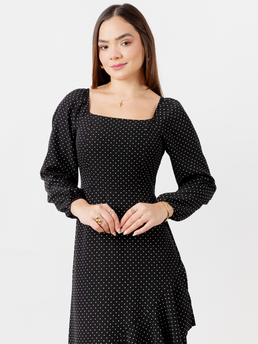 VESTIDO CON BOBO EN LA FALDA SOFIA NEGRO