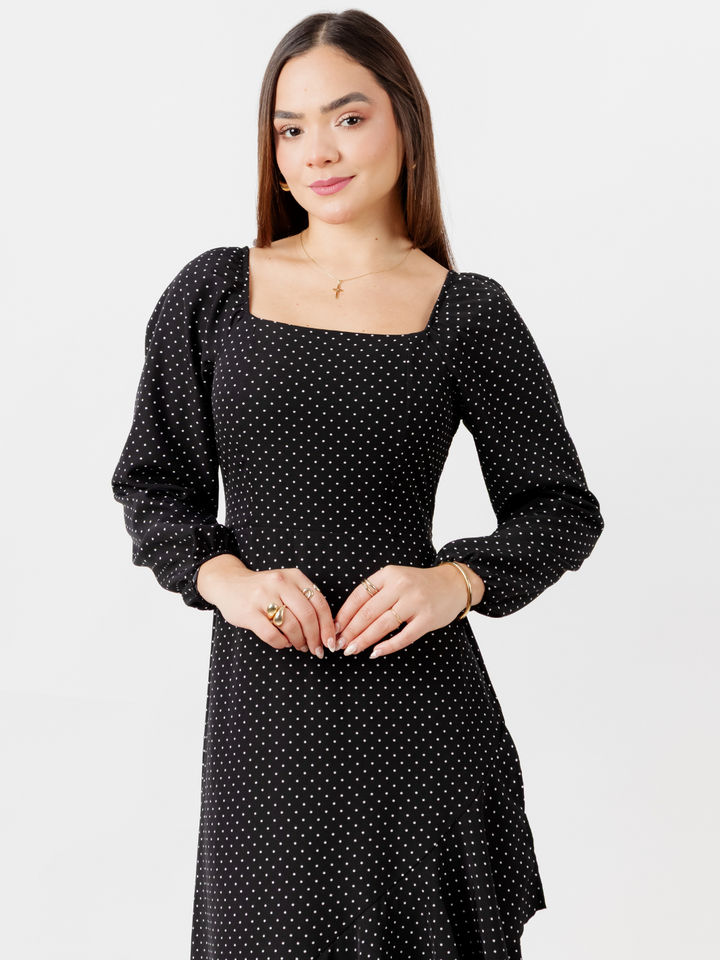 VESTIDO CON BOBO EN LA FALDA SOFIA NEGRO