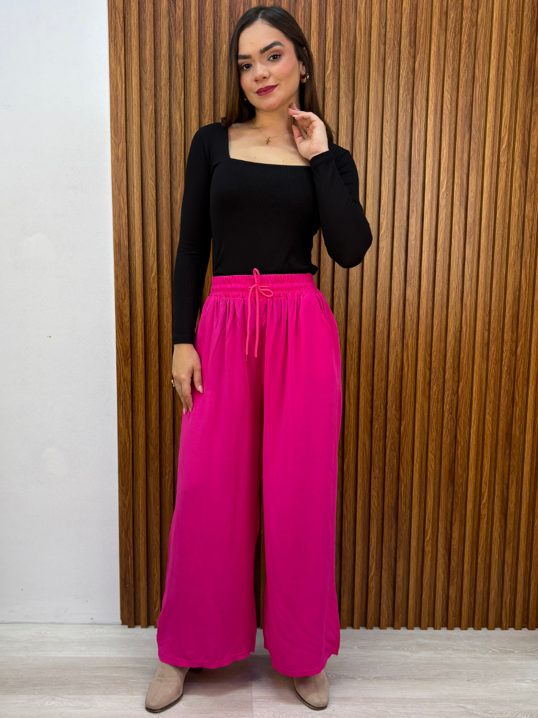PANTALON PALAZZO ZENDAYA FUCSIA