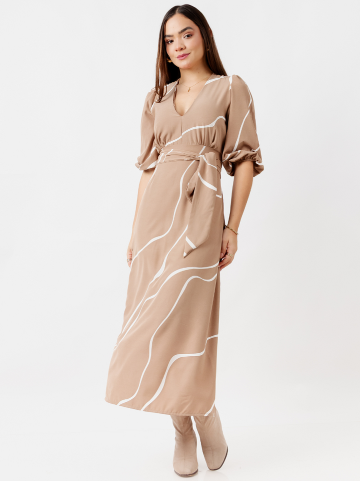 VESTIDO LARGO CON LAZO RAFA CAMEL