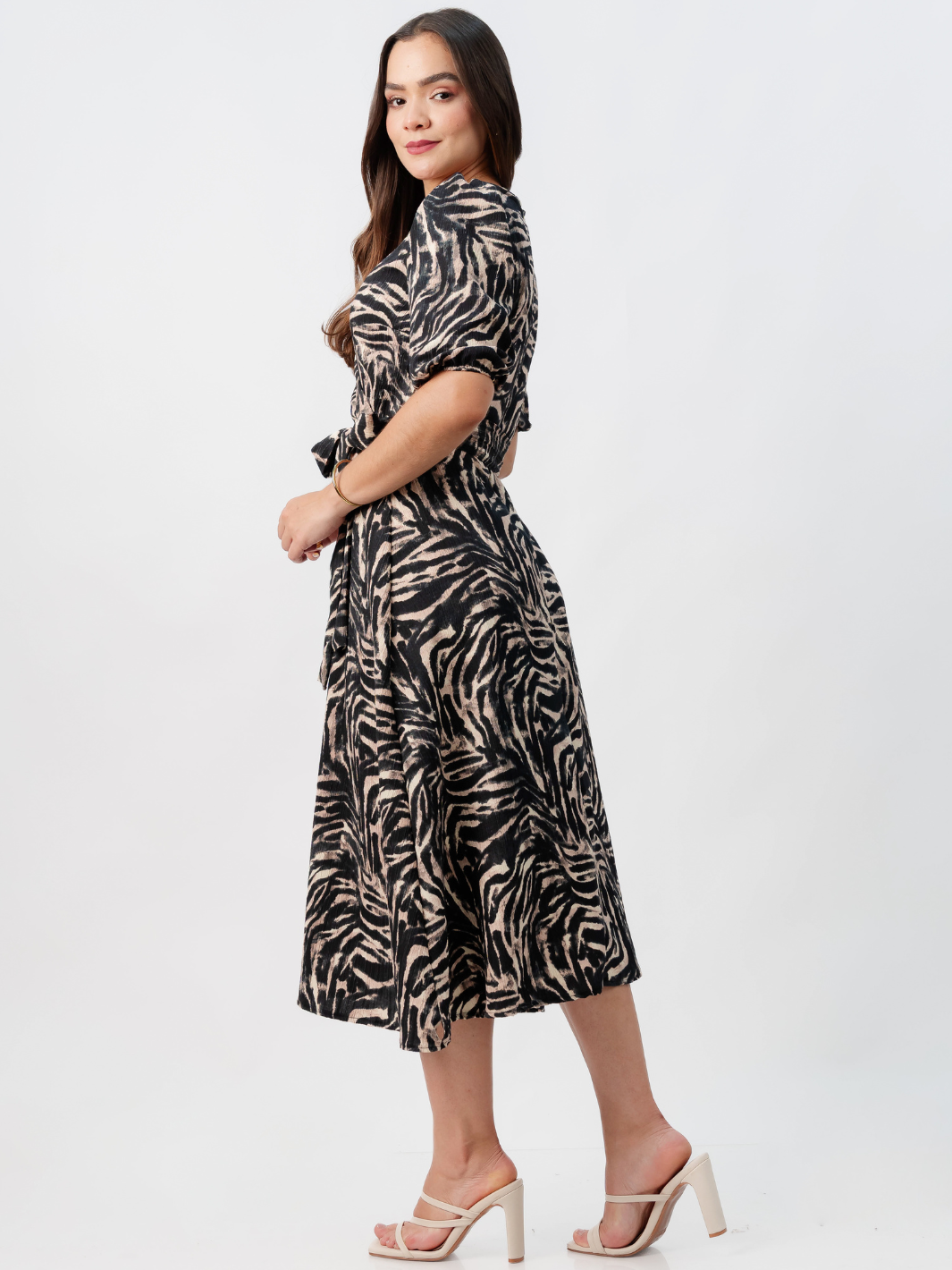 VESTIDO MIDI EN CORTE A CON LAZO SOLEDAD ANIMAL PRINT