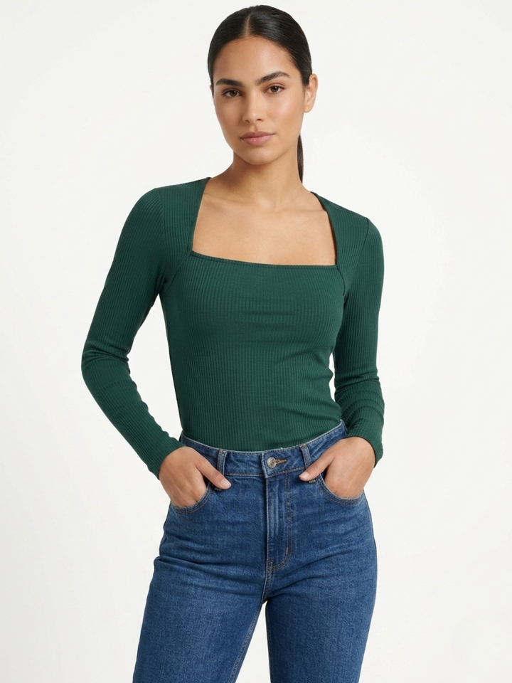 POLO MANGA LARGA CON CUELLO CUADRADO AINA VERDE