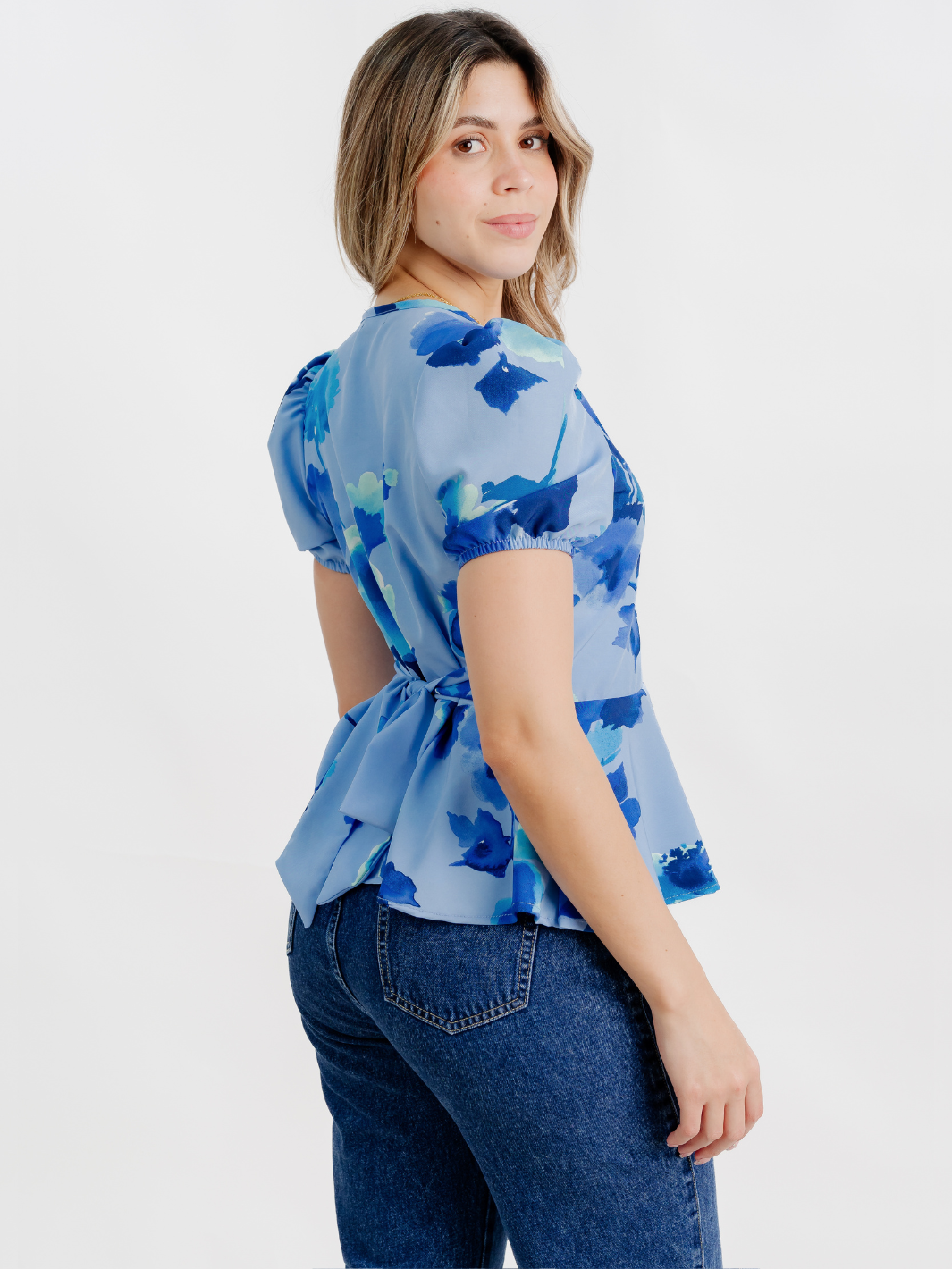 BLUSA MANGA CORTA BORA AZUL FLOREADO