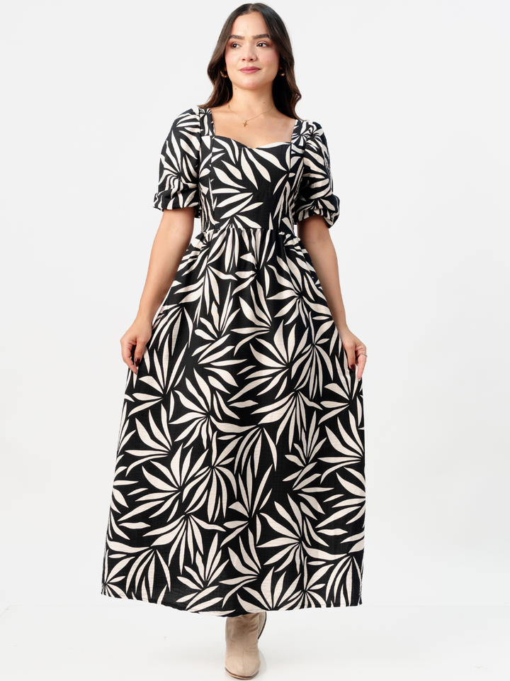 VESTIDO LARGO CON ESCOTE CORAZON FIORELLA NEGRO FLOREADO