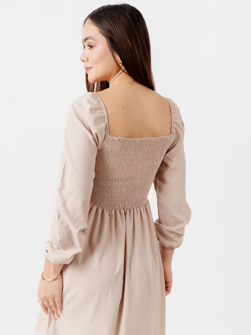 VESTIDO CON BOBO EN LA FALDA SOFIA NUDE