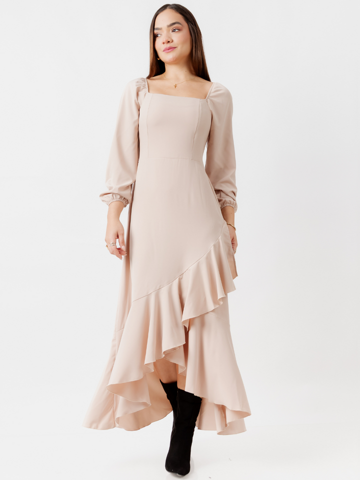 VESTIDO CON BOBO EN LA FALDA SOFIA NUDE