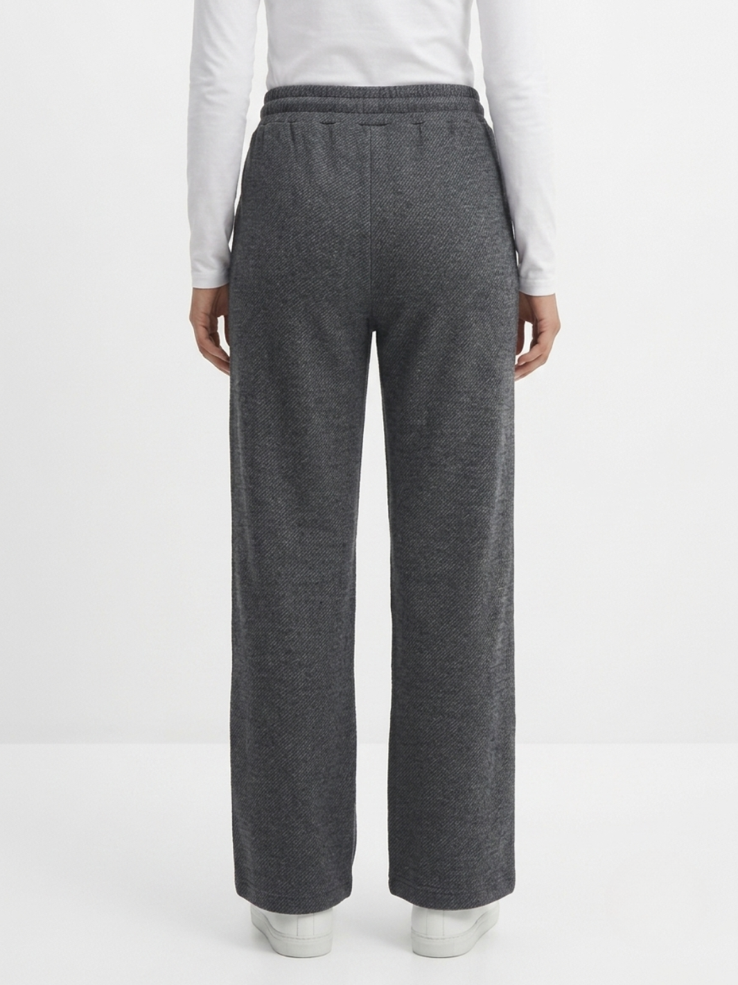 PANTALON CASUAL EN TELA CHOMPERA REMY GRIS