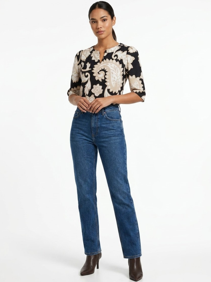 BLUSA CON MANGA 3/4 Y CUELLO REDONDO KIM NEGRO FLOREADO