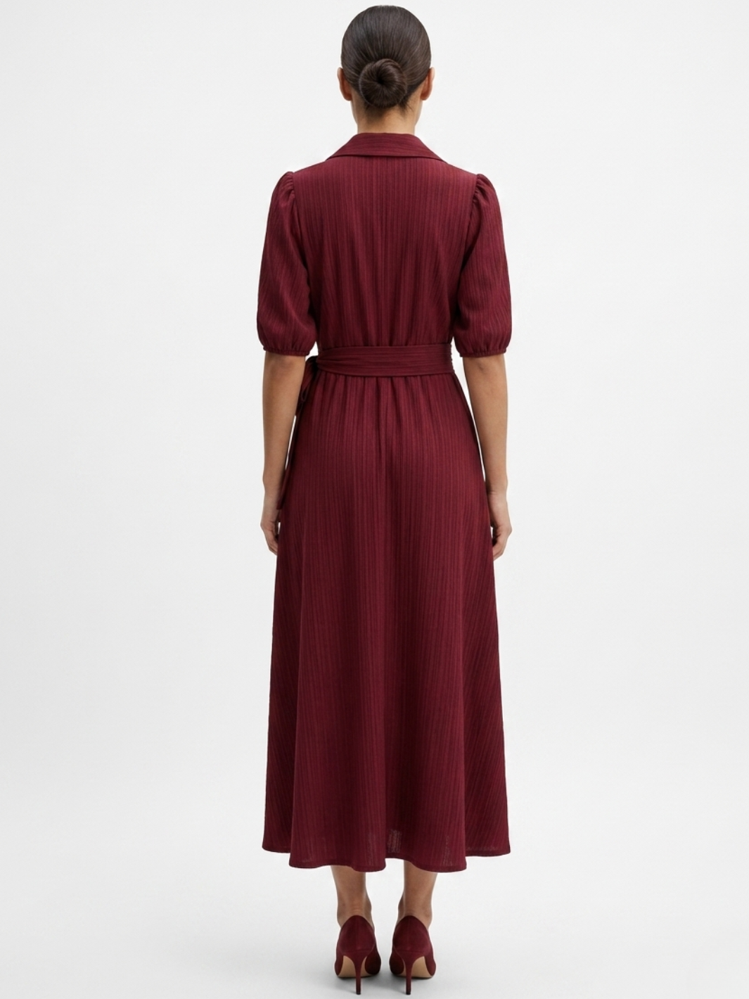 VESTIDO ENVOLVENTE CON CUELLO CAMISERO GRACE VINO