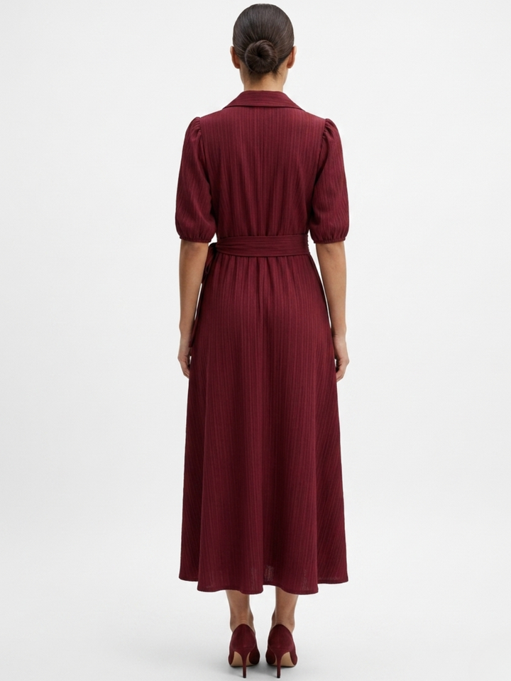 VESTIDO ENVOLVENTE CON CUELLO CAMISERO GRACE VINO
