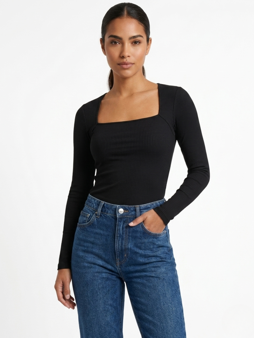 POLO MANGA LARGA CON CUELLO CUADRADO AINA NEGRO