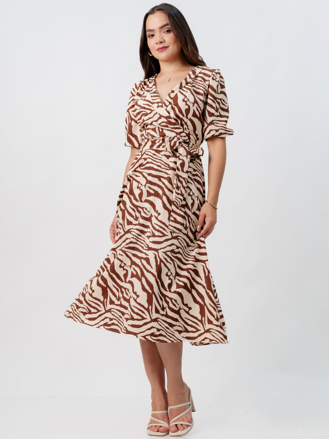 VESTIDO MIDI EN CORTE A CON LAZO SOLEDAD CHOCOLATE/NUDE