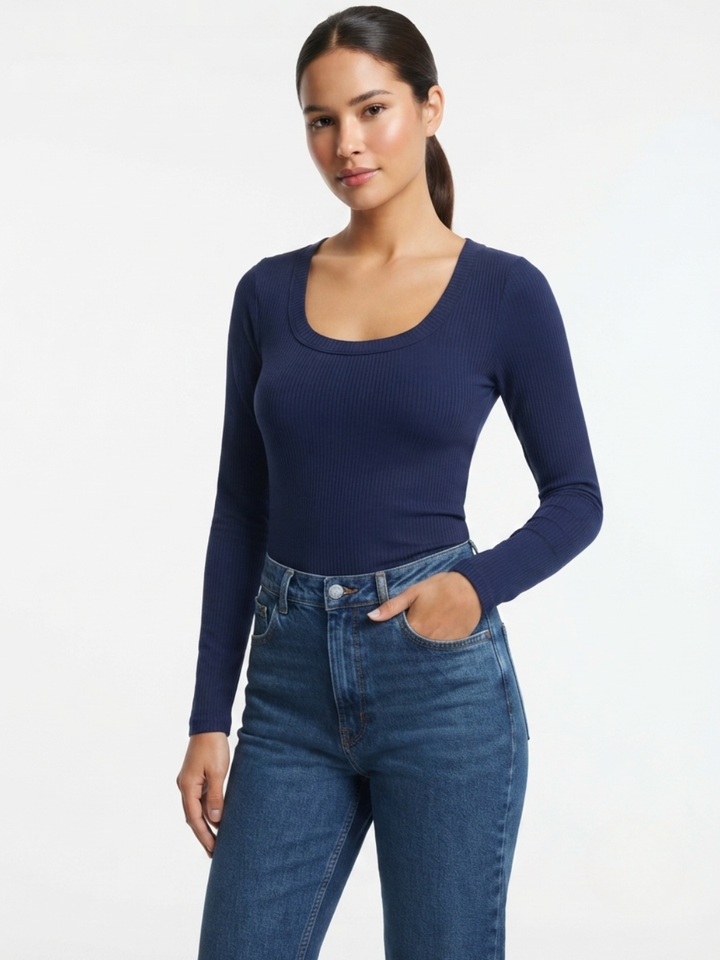 POLO MANGA LARGA CON CUELLO REDONDO NOEMI AZUL