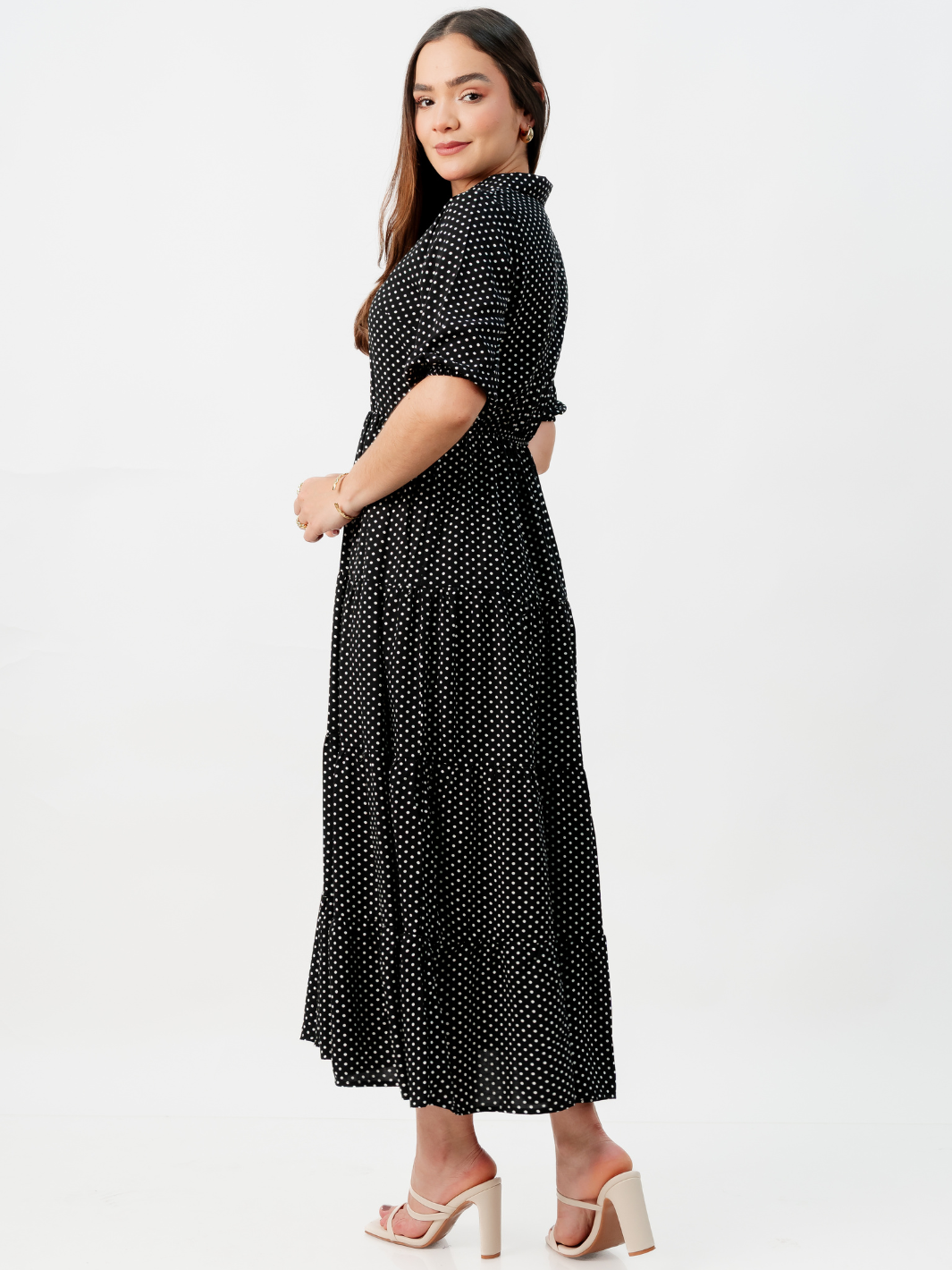 VESTIDO CAMISERO CON FALDA EN TIEMPOS ZAMIRA NEGRO