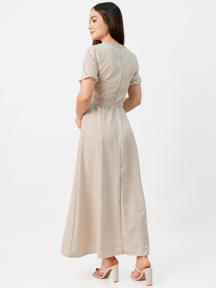 VESTIDO CASUAL LARGO EN CORTE A FERGIE NUDE