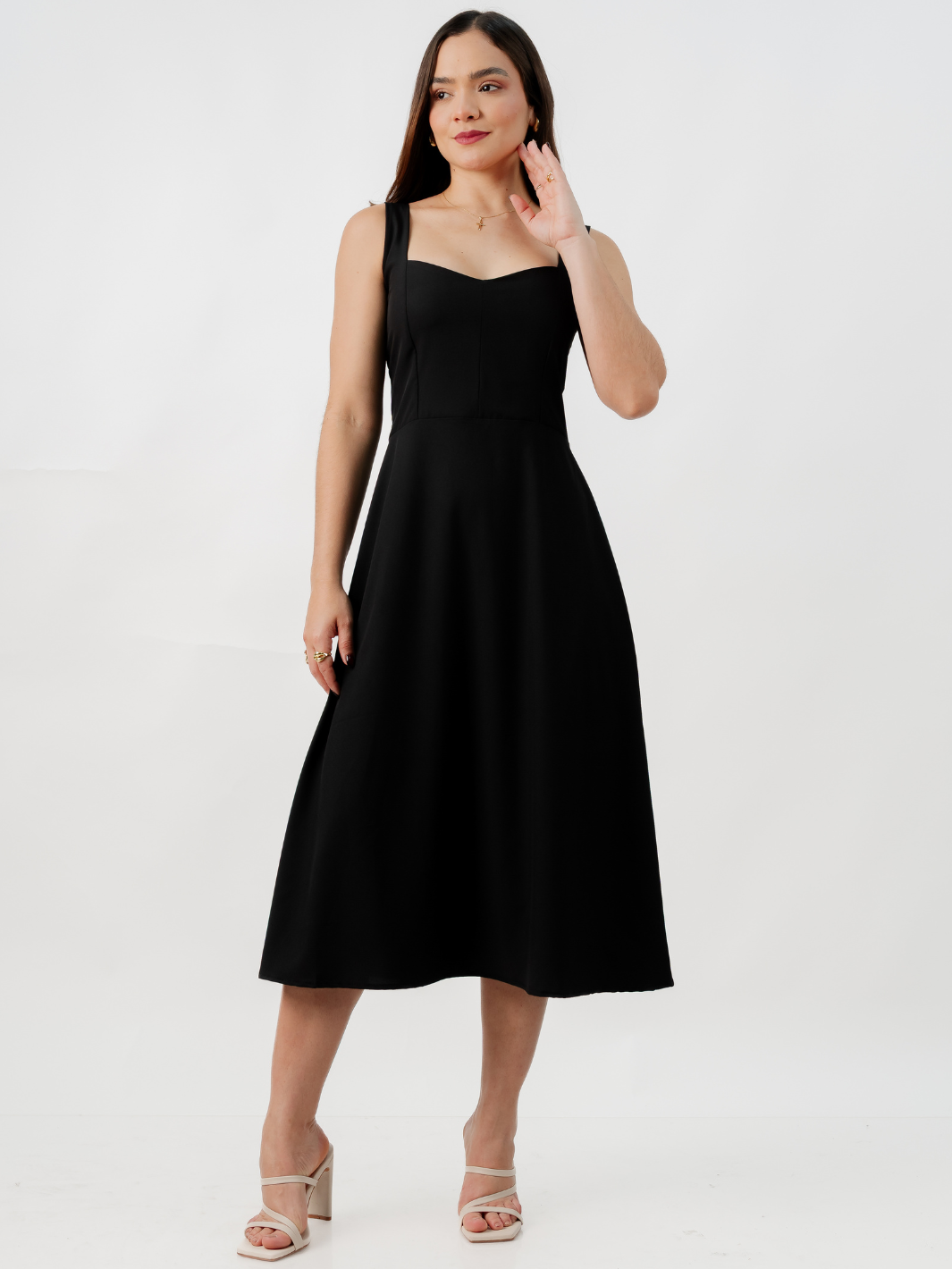 VESTIDO MIDI EN CORTE A SALLY NEGRO