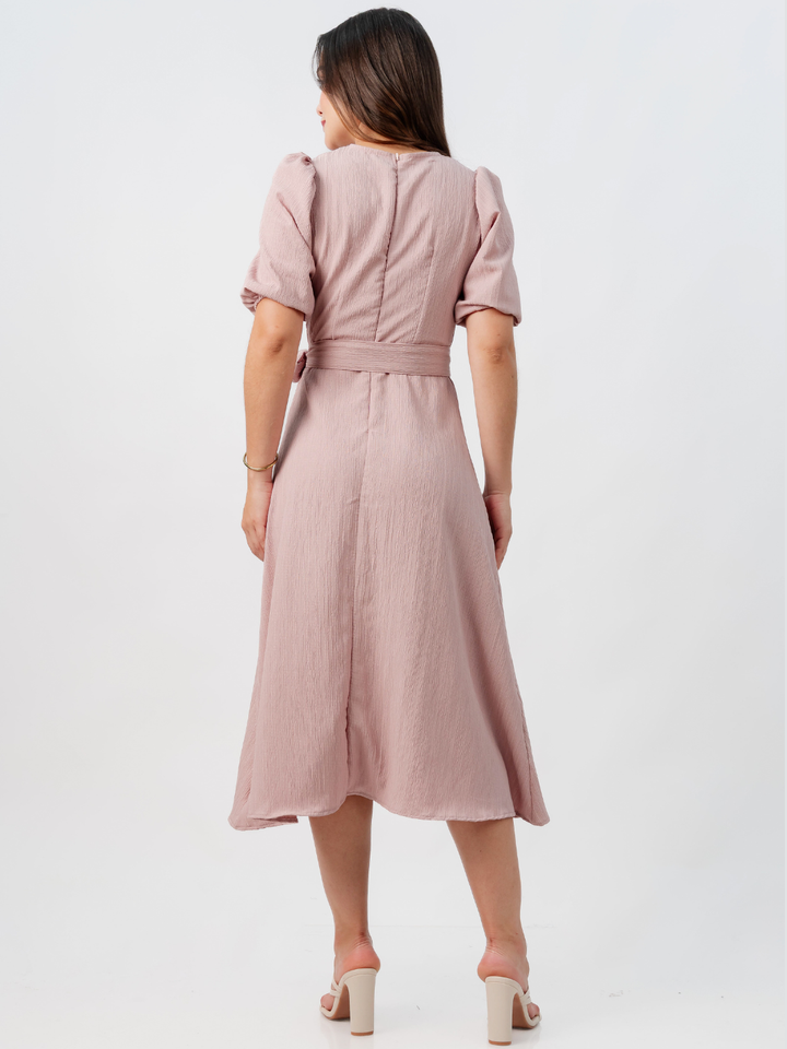 VESTIDO MIDI EN CORTE A CON LAZO SOLEDAD ROSA