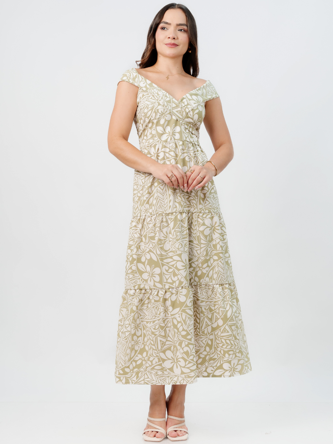 VESTIDO CASUAL CON ESCOTE SUTIL TERESA VERDE FLOREADO