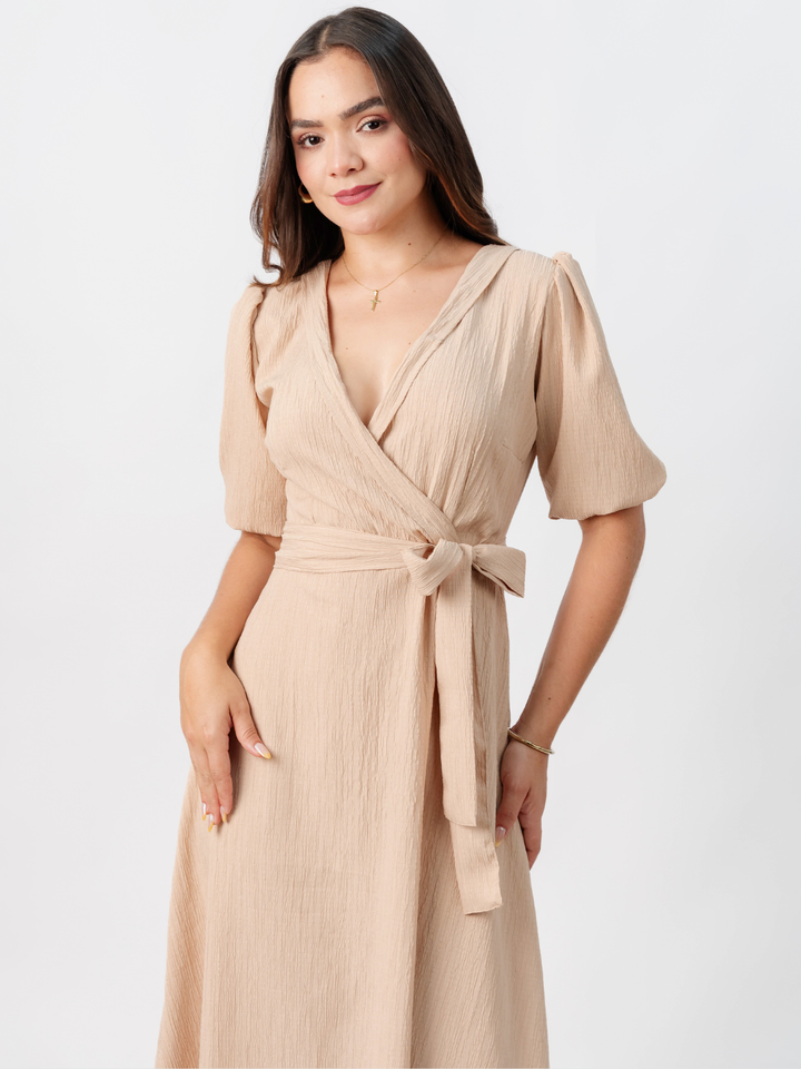 VESTIDO MIDI EN CORTE A CON LAZO SOLEDAD NUDE