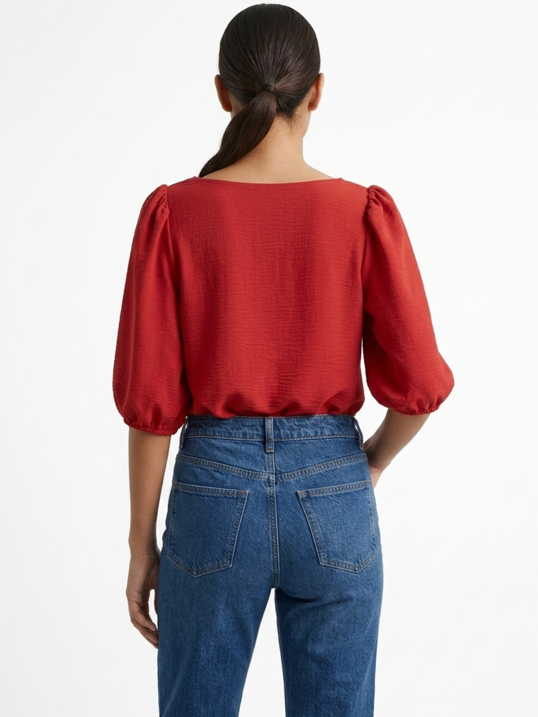 BLUSA MANGA 3/4 CON CUELLO OJAL LIVIA ROJO