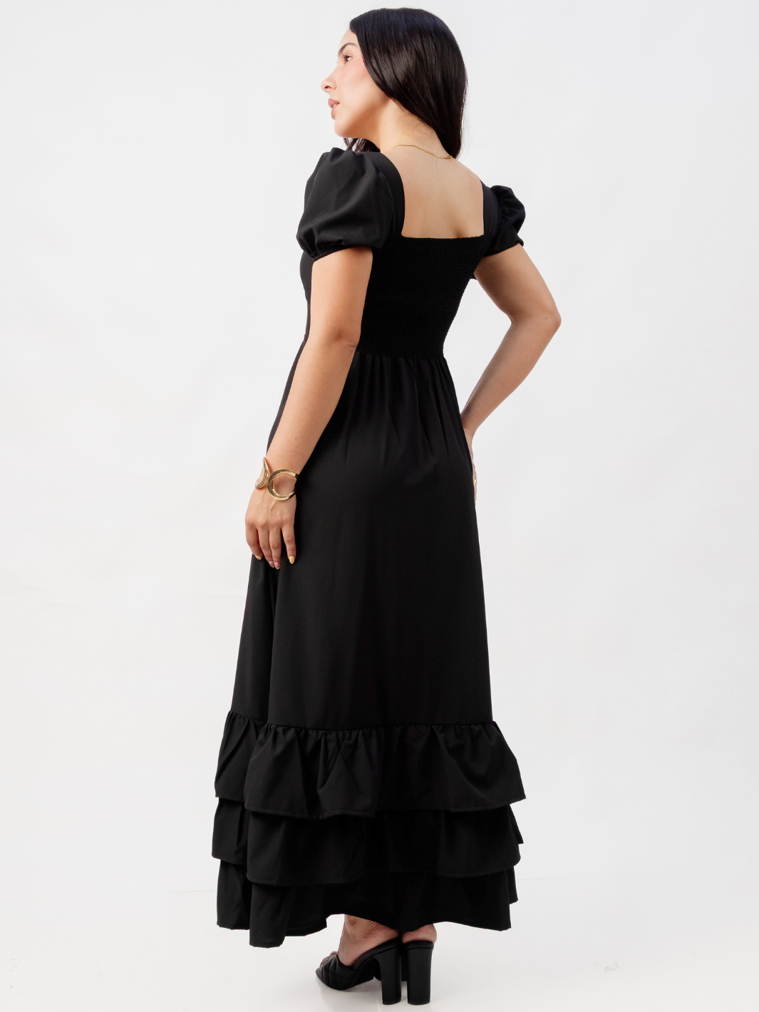 VESTIDO CASUAL CON BOBOS EN LA FALDA RUBI NEGRO