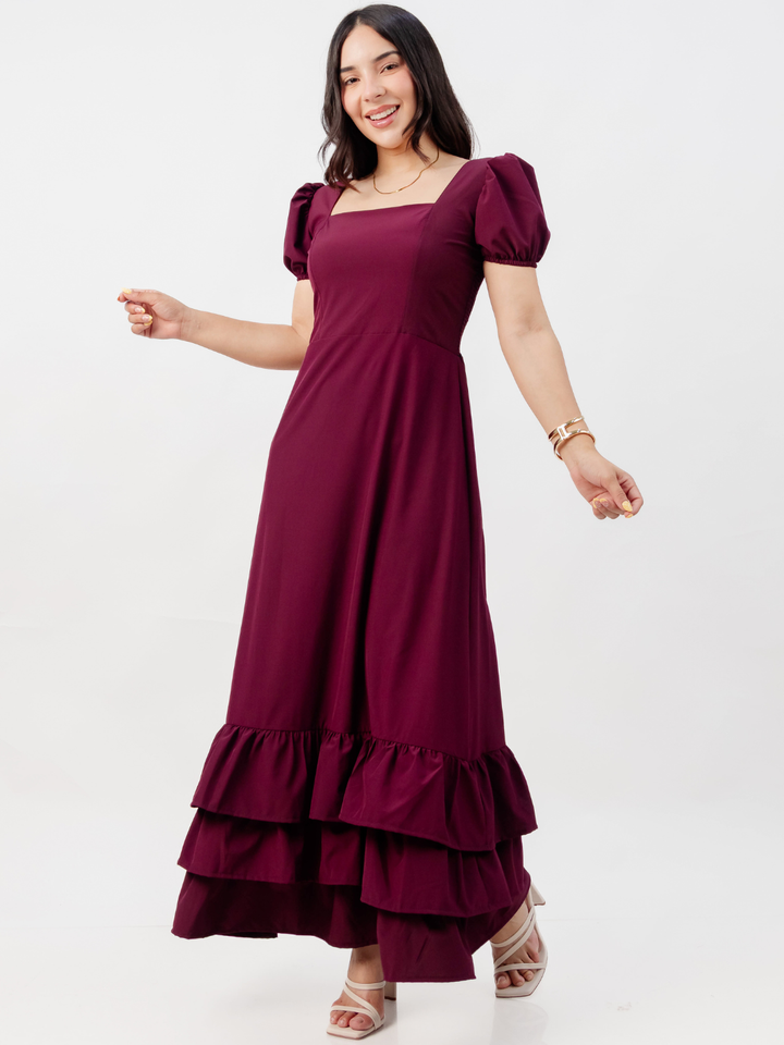 VESTIDO CASUAL CON BOBOS EN LA FALDA RUBI BORGOÑA