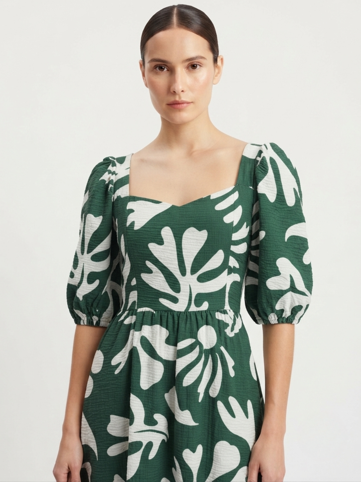VESTIDO LARGO CON ESCOTE CORAZON FIORELLA VERDE / PERLA