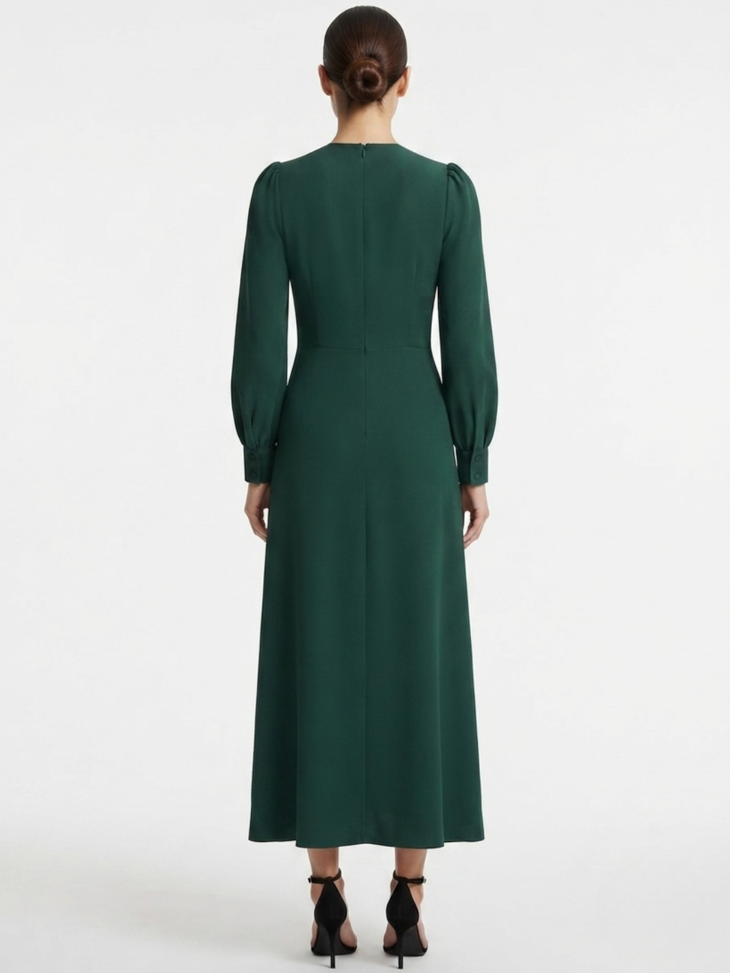 VESTIDO MANGA LARGA CON CUELLO CRUZADO Y CORTE A BARBARA VERDE