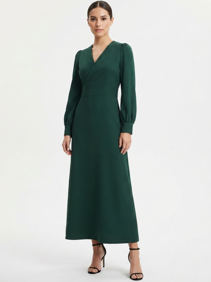 VESTIDO MANGA LARGA CON CUELLO CRUZADO Y CORTE A BARBARA VERDE